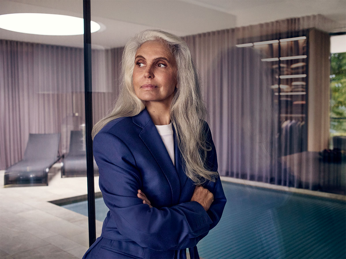 JUB_BC_Motive_Real_Estate_Woman_14122022